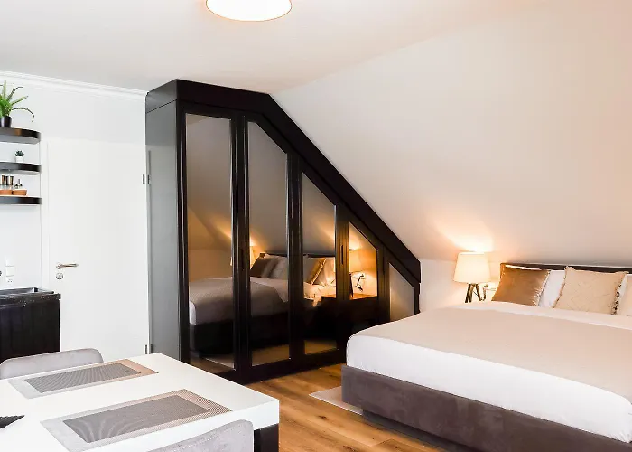 Strandnahe & Moderne Ferienwohnung Mit Hohem Schlafkomfort Von \
